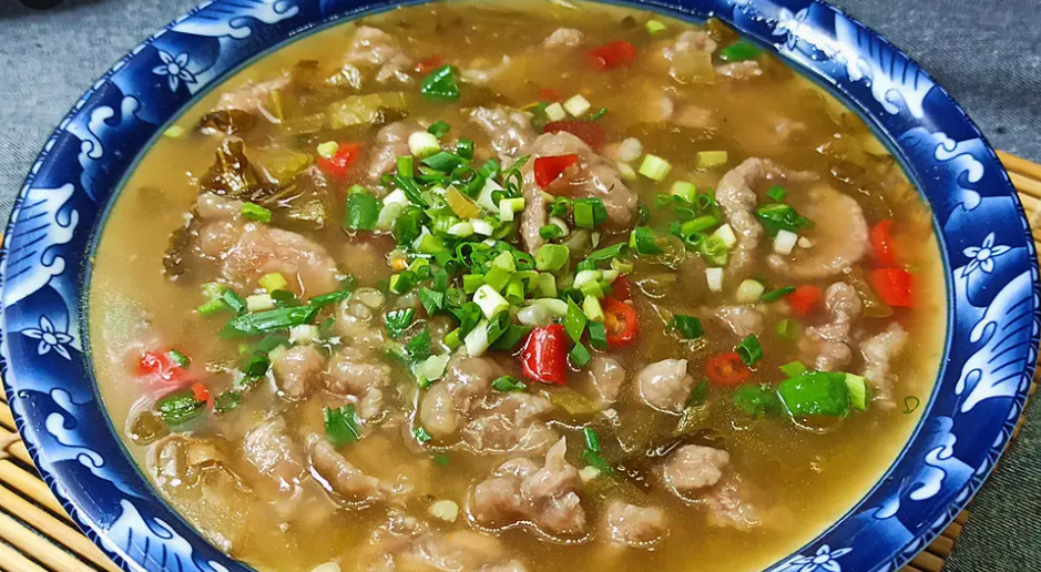 吉林酸菜厂酸菜的10种做法之酸菜滑肉汤